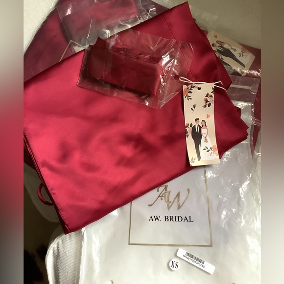 🌹Brand new AW. Bridal XS Satin Robe - Picture 6 of 7